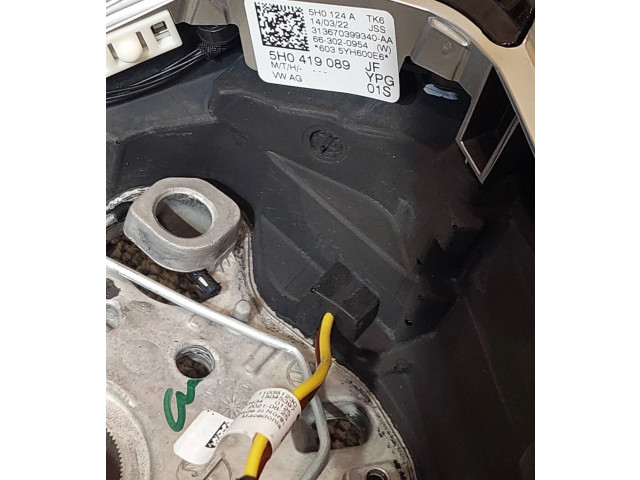 Руль Volkswagen Golf VIII 2019 - года 5H0419089, 5H0419089JF