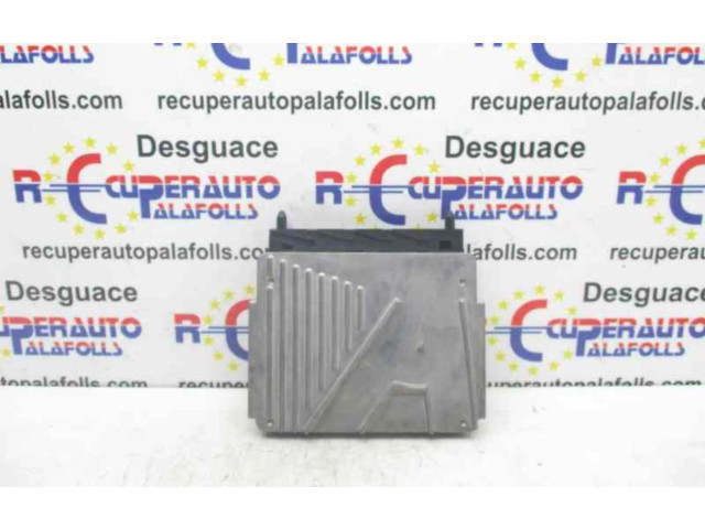 Блок управления двигателем Блок управления MB797008831 Volvo V70