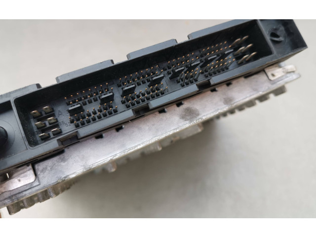 Блок управления двигателя 0281001776, 09496667A   Volvo S70  V70  V70 XC