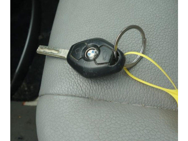 Моторчик заднего дворника BMW X3 E83