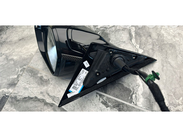 Zpětné zrcátko  Lamborghini Urus 2022  4M0616039BF  