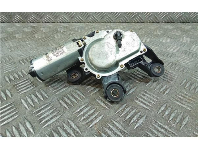 Моторчик заднего дворника 8L0955711A, 8L0955711A    Audi A3 S3 8L