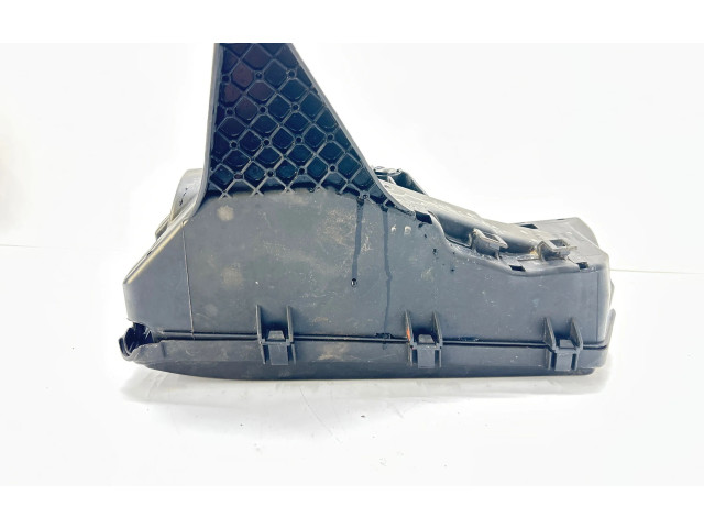 Блок предохранителей  9494210   Volvo XC90    