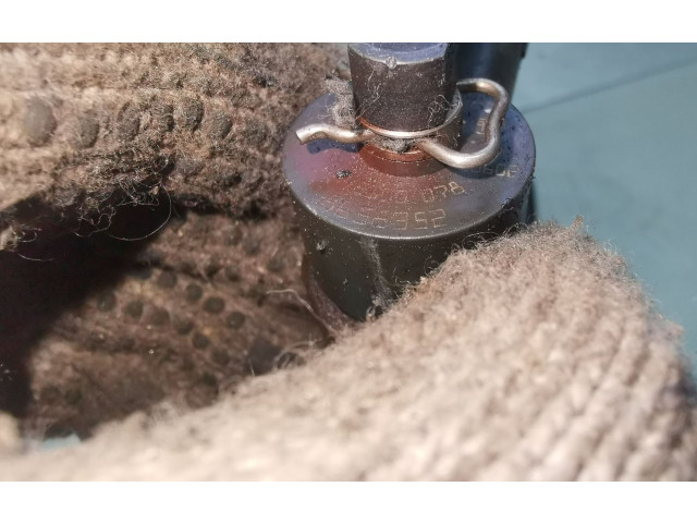 Vstřikovač 0445110078, 8658352 Volvo S80