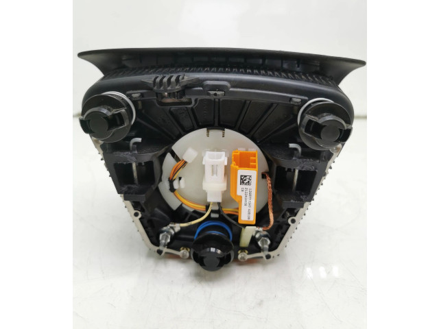 Подушка безопасности водителя 34116424A, P31332820 Volvo V70