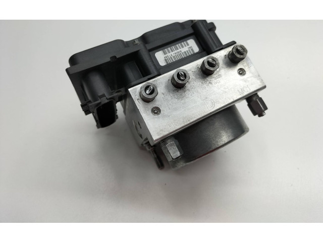 Блок АБС 5611079J10, 0265231670 Suzuki SX4 2006 - 2009 года