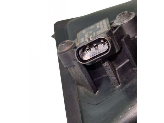 Интеркулер 04E145785E, 04E906051J Volkswagen Golf VII