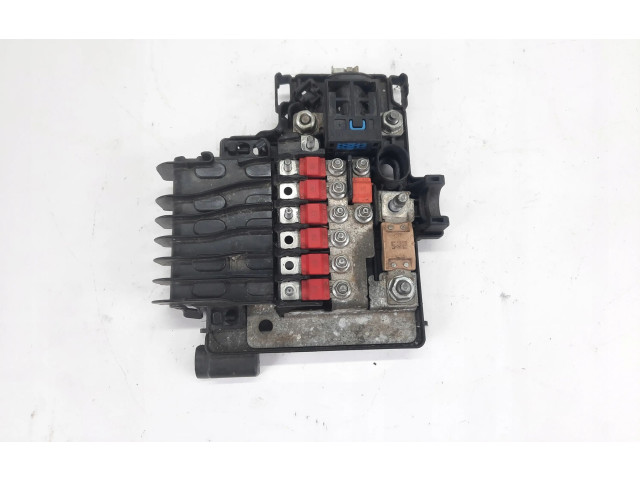 Блок предохранителей 101327200E Tesla Model S