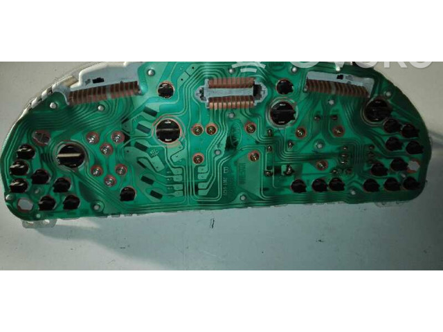 Панель приборов Y09940033E080, 20040329   KIA Sorento       