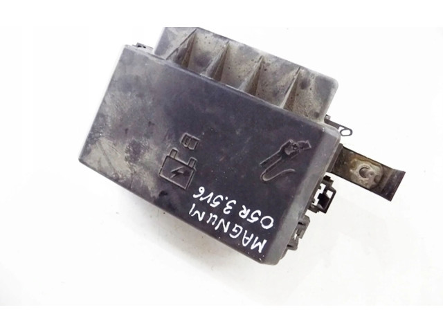 Блок предохранителей p04692026ad Dodge Magnum