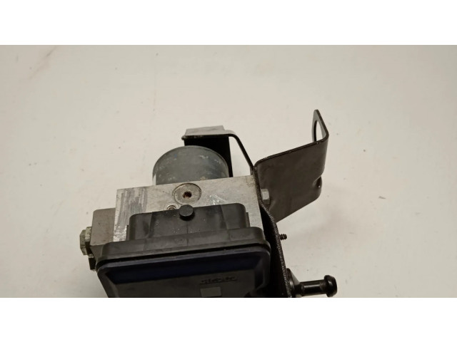 Jednotka ABS A1669014100   Mercedes-Benz GL X166 2014