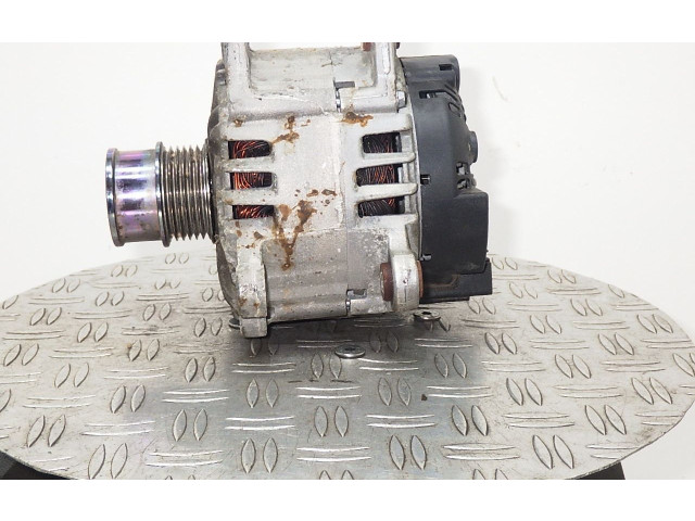 Генератор 04C903023K Volkswagen Golf VII