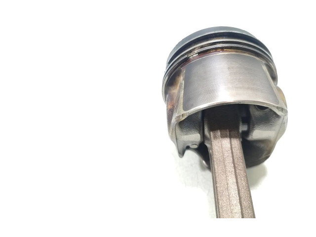 Поршень с шатуном DCXA 03LA Skoda Superb B8 (3V)