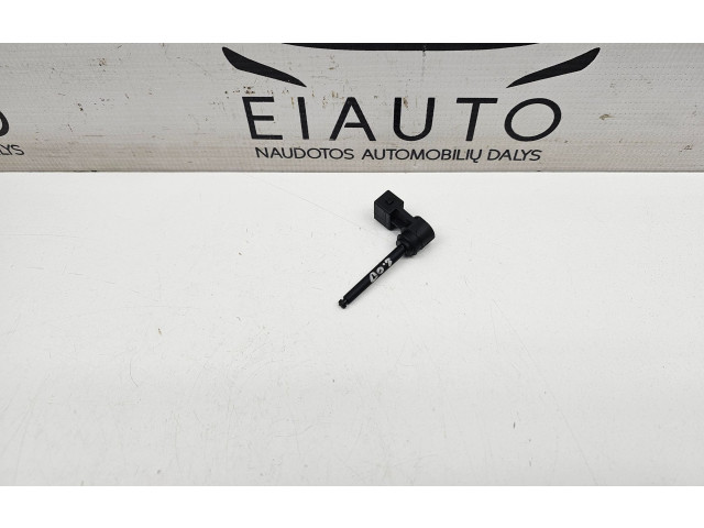 Vstřikovací lišta Jaguar XE 204DTD