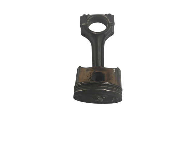 Поршень G32D 66501 SsangYong Rexton I