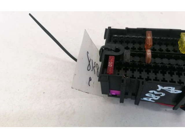 Топливный насос Volkswagen Transporter - Caravelle T5