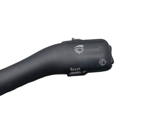 Ручка стеклоочистителей 4B0953503E01C   Audi TT Mk1