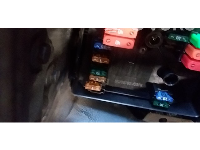 Рулевая рейка  Блок предохранителей 1K0937125A   Volkswagen Caddy 2004 - 2010 года