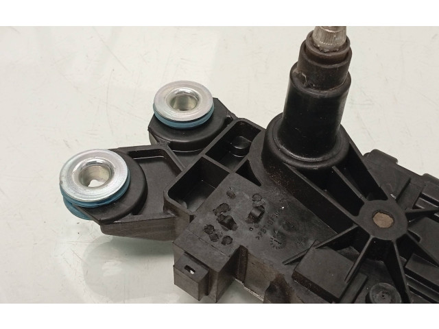 Моторчик заднего дворника 30663891    Volvo V70