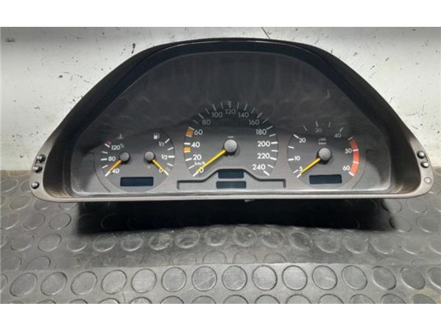 Панель приборов A2105401448   Mercedes-Benz E W210       