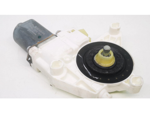 Передний двигатель механизма для подъема окон