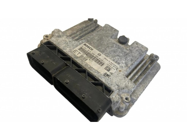 Řídící jednotka 55205633, 0281013408 Opel Vectra C 2005