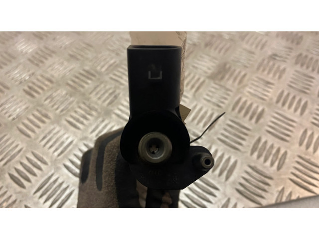 Vstřikovač 057130277AG Audi A5 8T 8F pro naftový motor 3.0