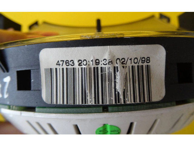 Přístrojová deska Volkswagen New Beetle 2000 1C0919861C