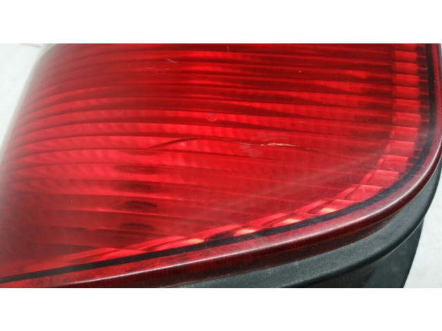 Задний фонарь правый 7H0945096G, PY21W Volkswagen Transporter - Caravelle T5 2003-2015 года