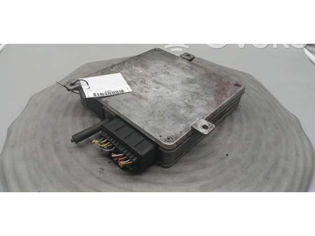 Блок управления двигателя MKC101610 Rover 200 XV