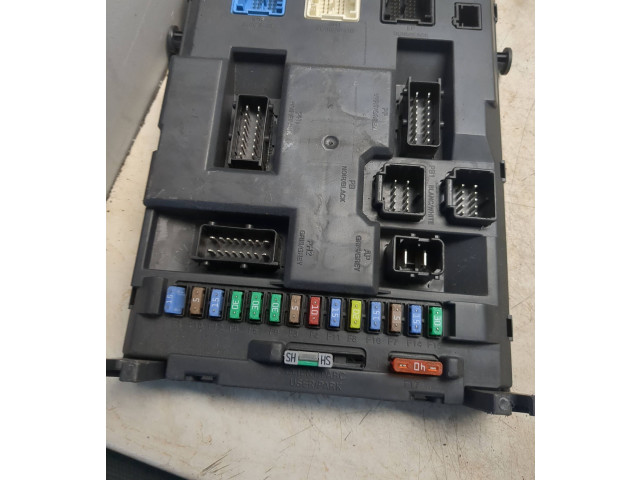 Блок комфорта 22661F01, 9664983380 Citroen C4 II Picasso