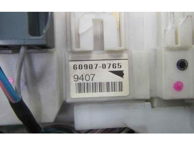 Pojistková skříňka Řídící jednotka BSM    Toyota Yaris 2007