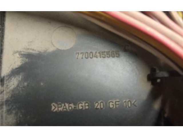 Блок предохранителей 7700415565, 7700415565 Renault Clio II