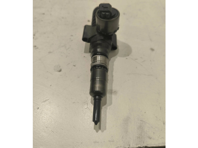 Форсунка 0414720404    Audi A3 S3 8P   