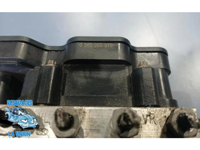 Jednotka ABS A0004313900 Mercedes-Benz GLA W156 2013