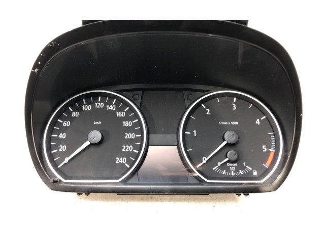 Přístrojová deska BMW 1 E81 E87 2004 1041568