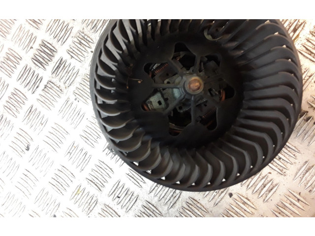 Вентилятор печки 6933664 BMW 1 E81 E87