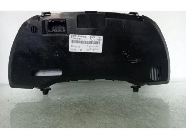 Панель приборов 503015160608   Opel Combo D       