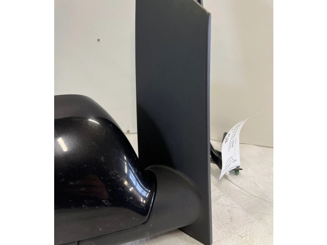 Зеркало электрическое Volkswagen Caddy 2004 - 2010 года