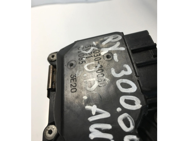 Vstřikovací lišta 2203020060 Lexus RX 300