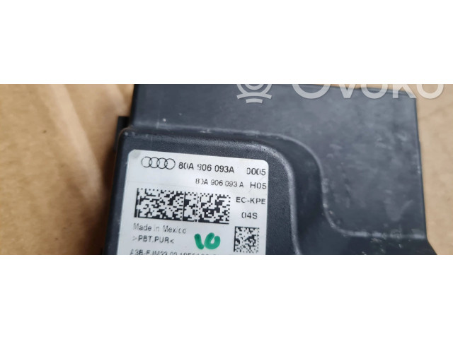 Блок управления топливного насоса 80A906093A Audi Q5 SQ5