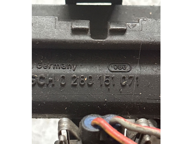 Топливная рампа 0280151071   Volkswagen Polo III 6N 6N2 6NF  