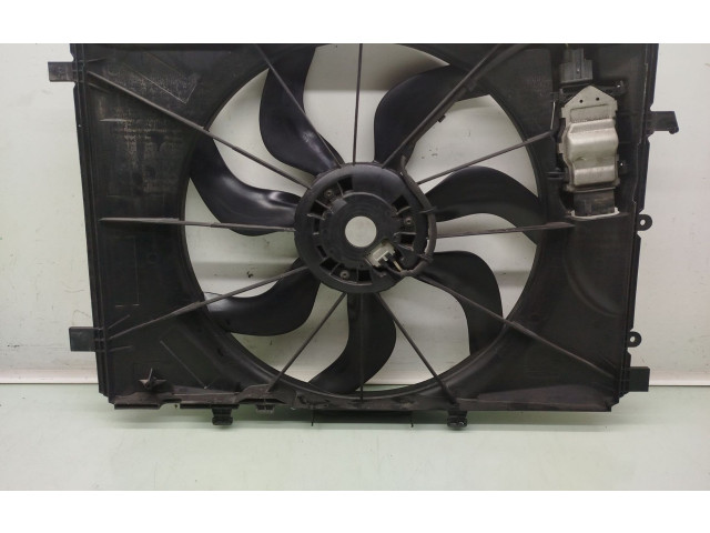 Вентилятор радиатора     A2465000064, 0130308425    Mercedes-Benz GLA W156 