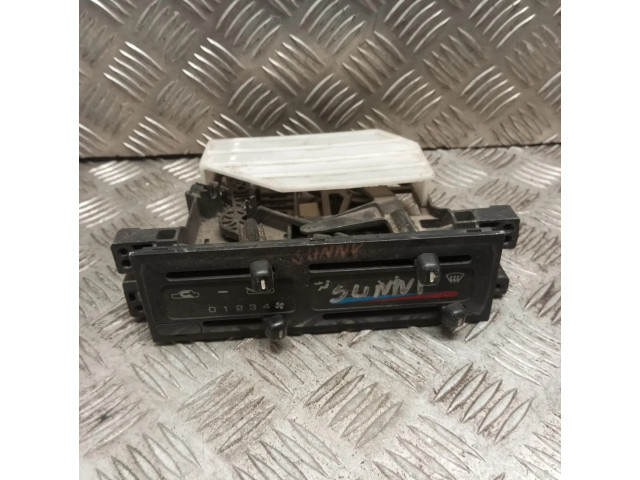Блок управления климат-контролем    Nissan Sunny