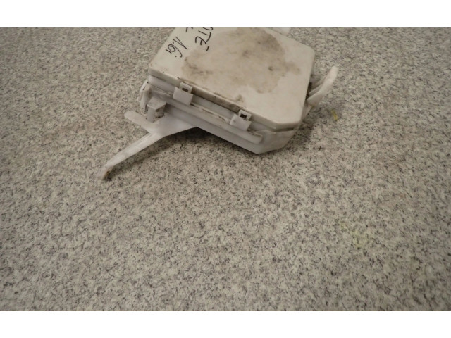 Pojistková skříňka Nissan Note (E11) 2008