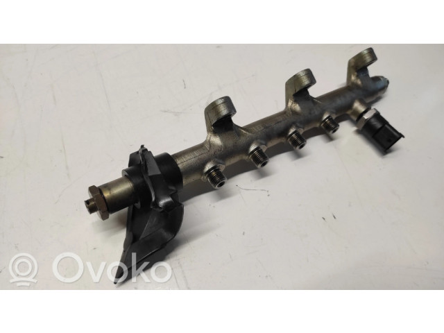 Vstřikovací lišta 0445214025, 8200023961   Renault Laguna II  pro naftový motor 2.2  