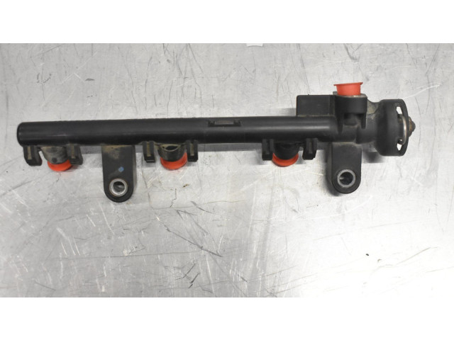 Топливная рампа 23814-0Q010   Citroen C1  