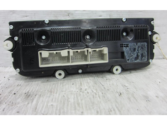 Блок управления климат-контролем    Volkswagen Golf Plus