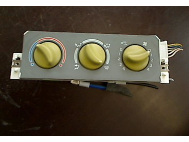 Блок управления климат-контролем    Renault Twingo I