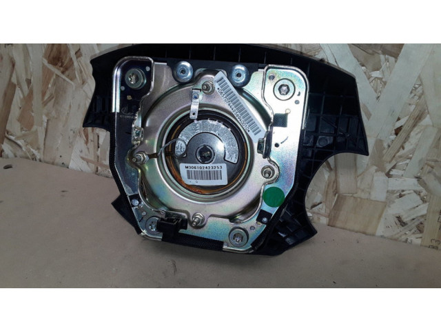 Подушка безопасности водителя 569004D520VA   KIA Carnival